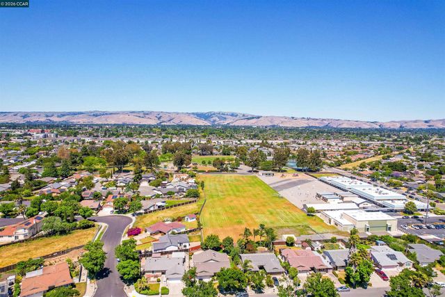 6275 Mockorange Ct, Newark, CA 94560