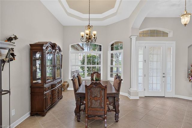 11021 Sea Tropic LN, Fort Myers, FL 33908