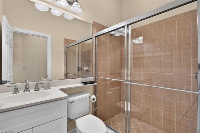 11021 Sea Tropic LN, Fort Myers, FL 33908