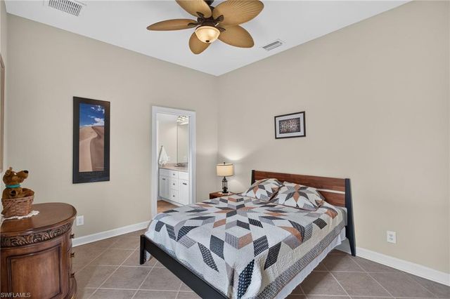 11021 Sea Tropic LN, Fort Myers, FL 33908