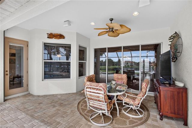 11021 Sea Tropic LN, Fort Myers, FL 33908