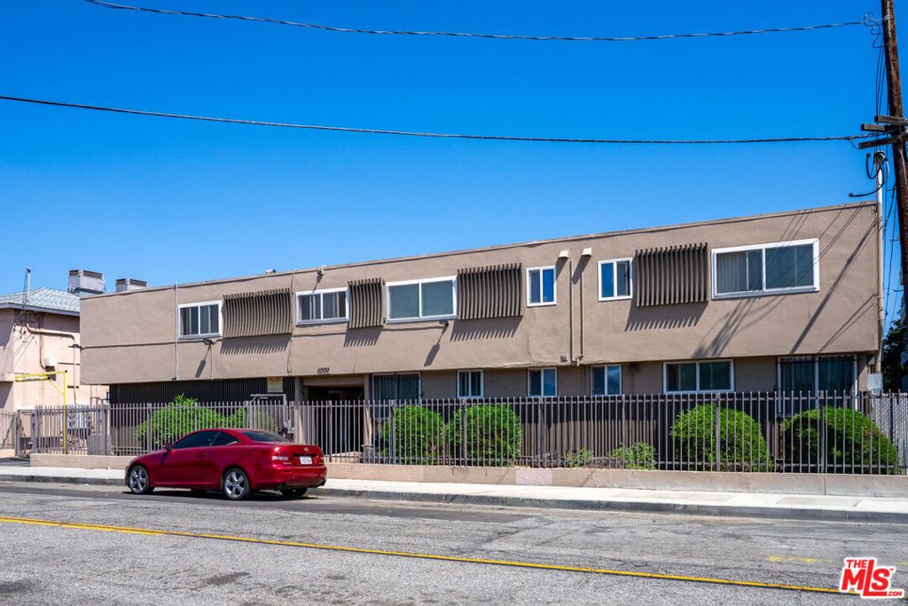 10130 S Inglewood Avenue, Inglewood, CA 90304 — photo 4