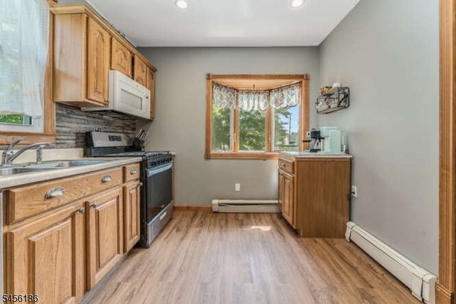 318 Marion Place, Manville Boro, NJ 08835