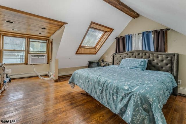 318 Marion Place, Manville Boro, NJ 08835