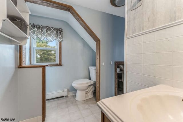 318 Marion Place, Manville Boro, NJ 08835