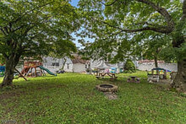 318 Marion Place, Manville Boro, NJ 08835