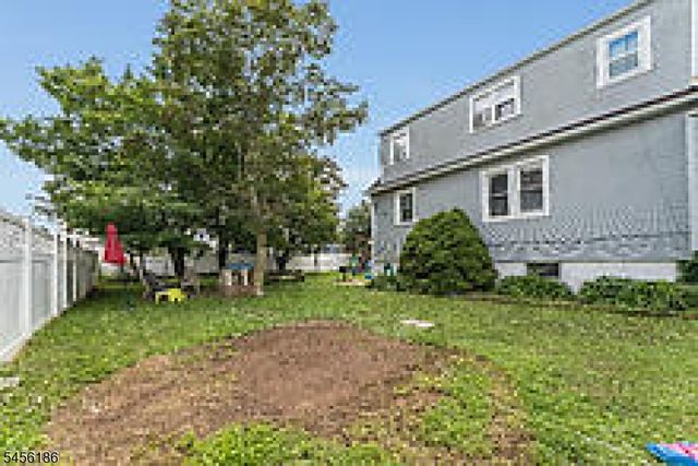 318 Marion Place, Manville Boro, NJ 08835