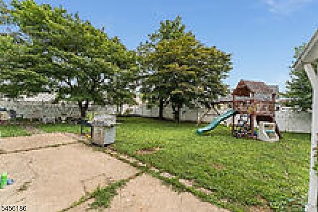 318 Marion Place, Manville Boro, NJ 08835