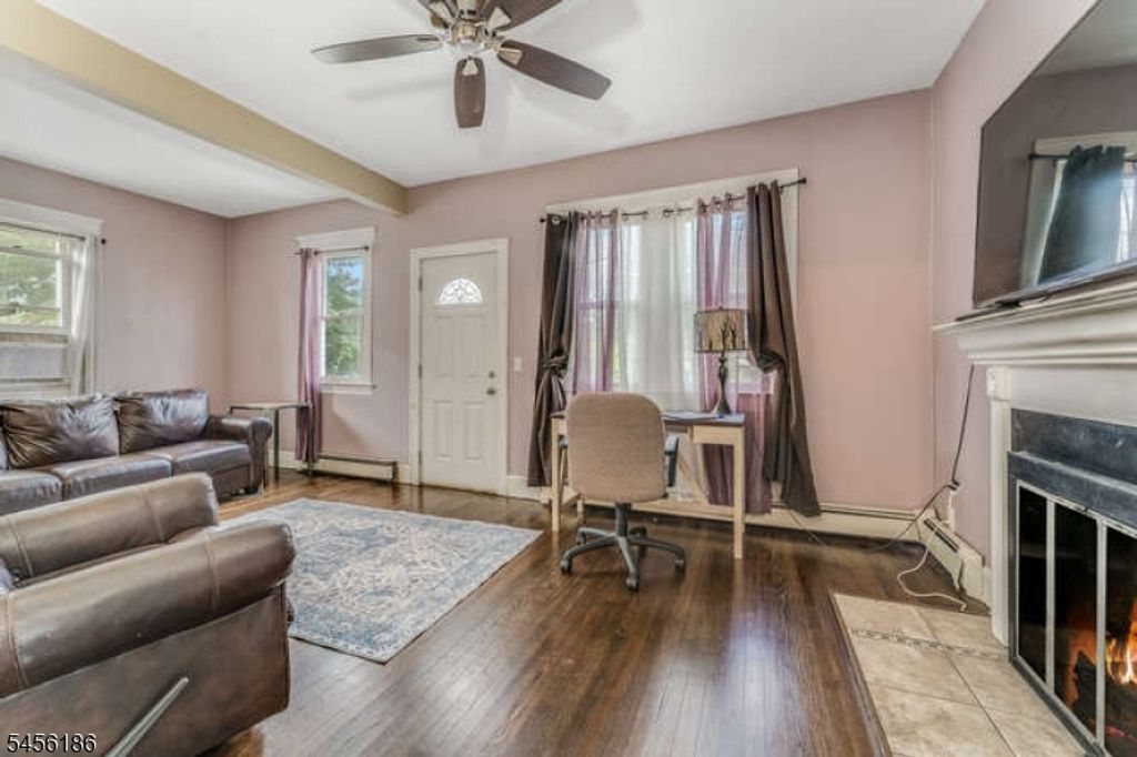318 Marion Place, Manville Boro, NJ 08835 — photo 5