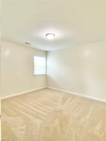 237 Canford DR, Hampton, VA 23669