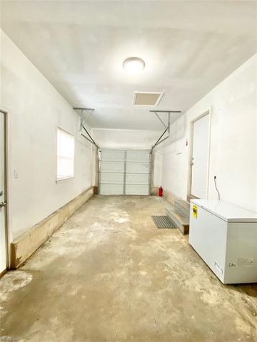 237 Canford DR, Hampton, VA 23669