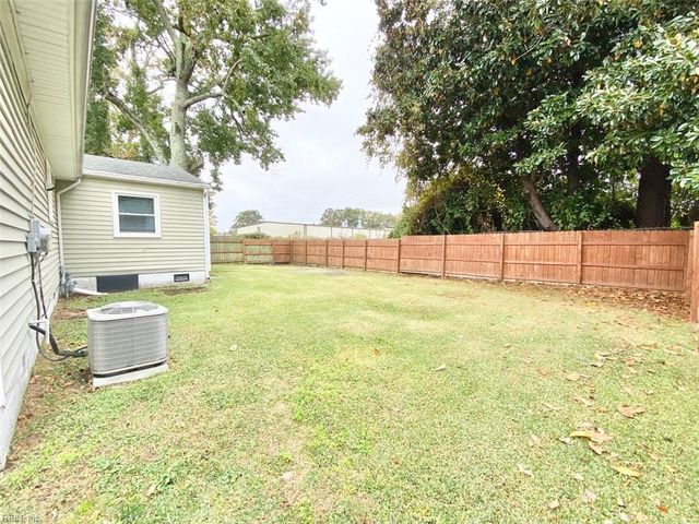 237 Canford DR, Hampton, VA 23669