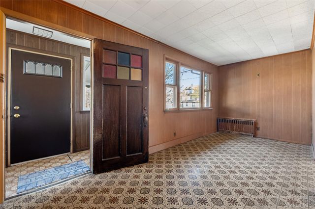 18 Faneuil Place, New Rochelle, NY 10801