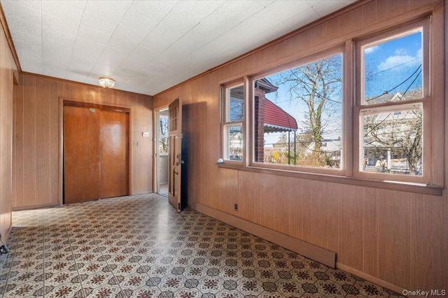 18 Faneuil Place, New Rochelle, NY 10801