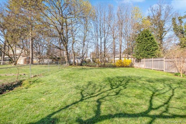 18 Faneuil Place, New Rochelle, NY 10801