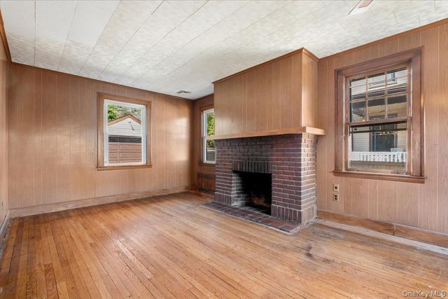 18 Faneuil Place, New Rochelle, NY 10801