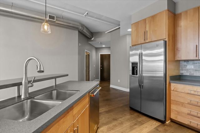 117 30th Ave N Apt 401, Nashville, TN 37203