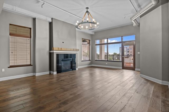 117 30th Ave N Apt 401, Nashville, TN 37203