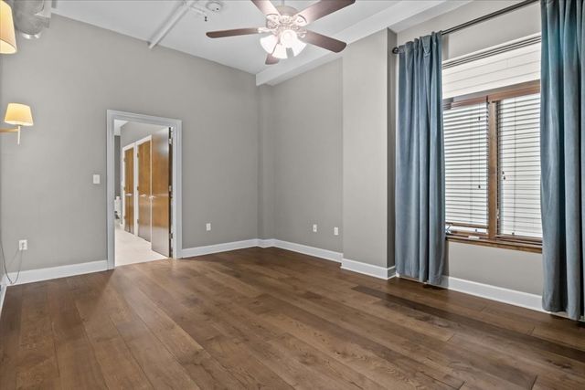 117 30th Ave N Apt 401, Nashville, TN 37203