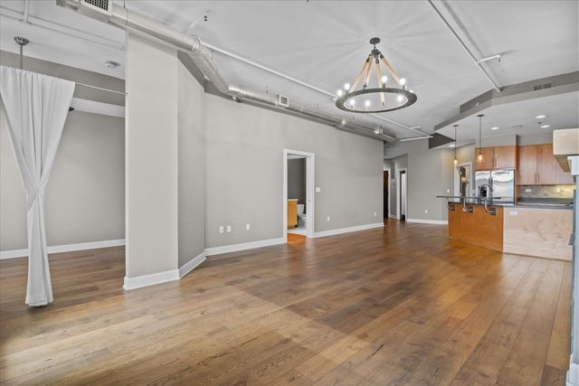 117 30th Ave N Apt 401, Nashville, TN 37203