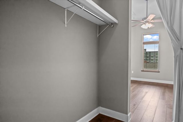 117 30th Ave N Apt 401, Nashville, TN 37203