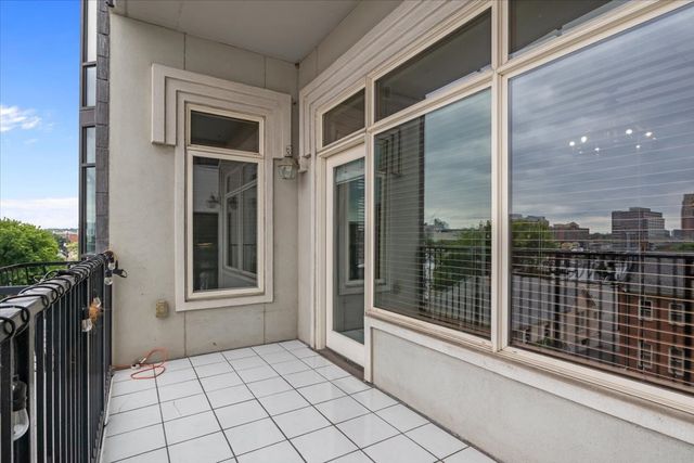 117 30th Ave N Apt 401, Nashville, TN 37203