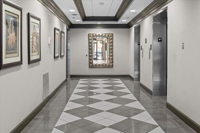 117 30th Ave N Apt 401, Nashville, TN 37203