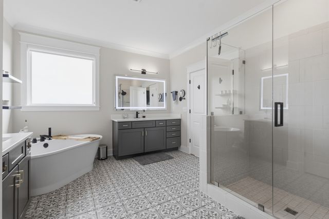 7033 Fiddlers Glen Dr, Arrington, TN 37014