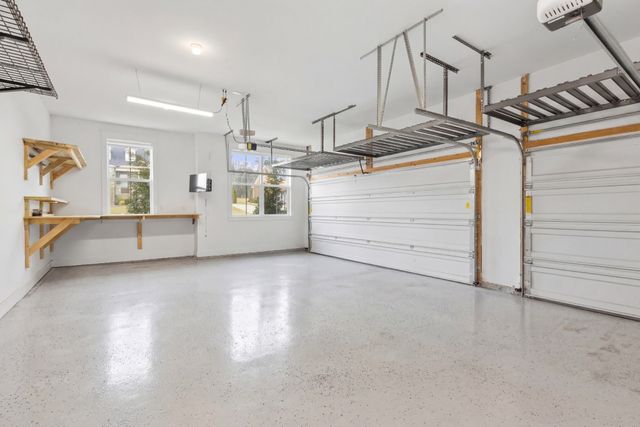 7033 Fiddlers Glen Dr, Arrington, TN 37014