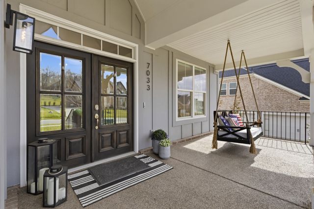 7033 Fiddlers Glen Dr, Arrington, TN 37014