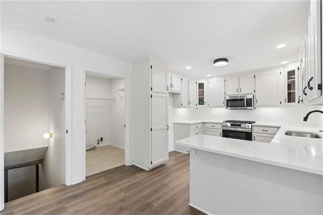 8040 Wynfield Drive, Cumming, GA 30040