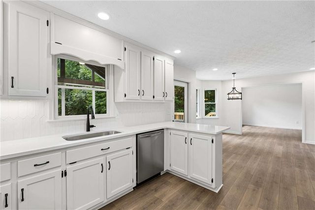 8040 Wynfield Drive, Cumming, GA 30040