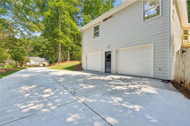 8040 Wynfield Drive, Cumming, GA 30040