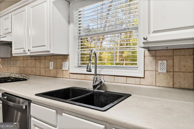 5560 Taylor Road, Alpharetta, GA 30022