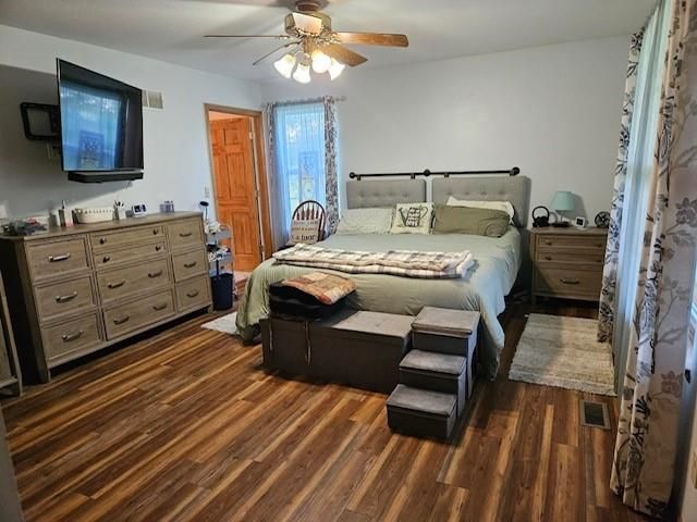 10510 W 327th Street, Paola, KS 66071