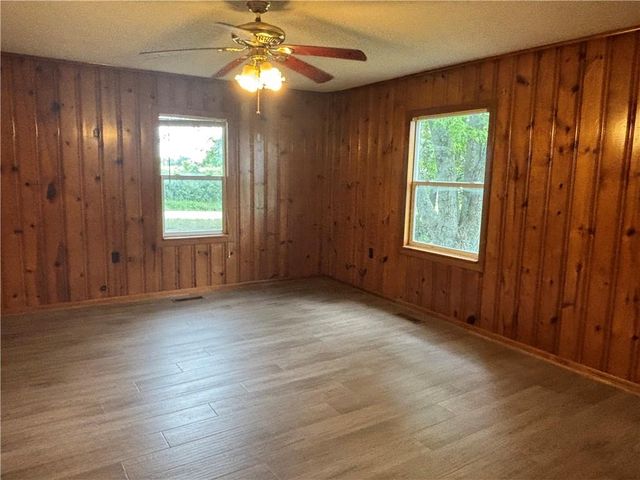 10510 W 327th Street, Paola, KS 66071