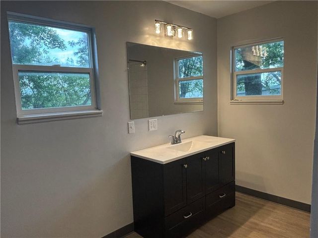 10510 W 327th Street, Paola, KS 66071