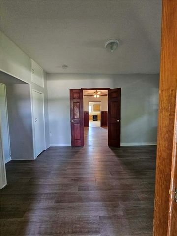 10510 W 327th Street, Paola, KS 66071