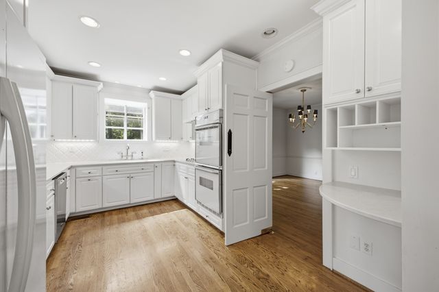 419 Lynnwood Blvd, Nashville, TN 37205