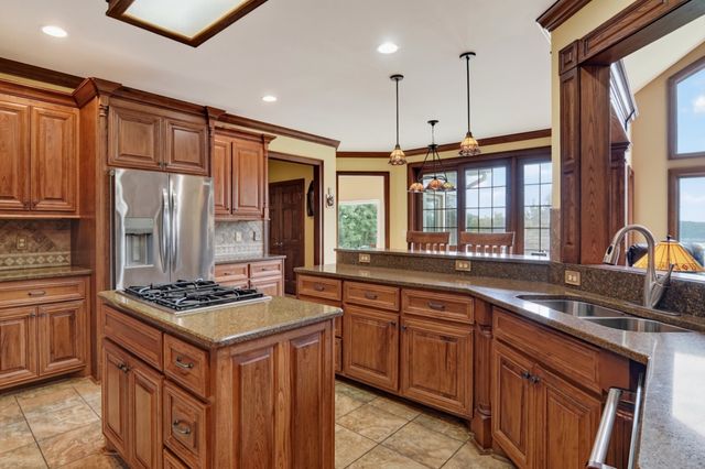 4635 Coconut Ridge Rd, Smithville, TN 37166