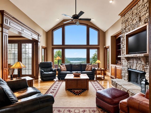 4635 Coconut Ridge Rd, Smithville, TN 37166