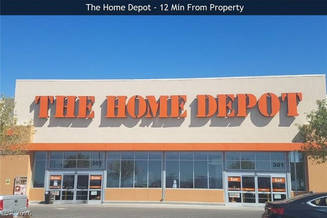 2081 Jacaranda Street, Pahrump, NV 89048