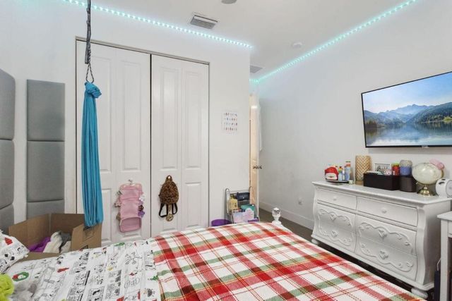 6944 2nd Street, Jupiter, FL 33458