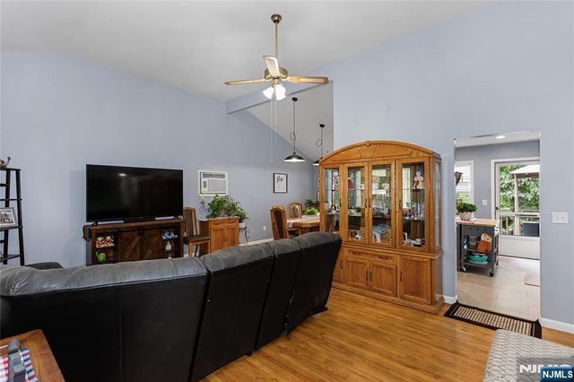 40 Shadowy Lane, West Milford, NJ 07480