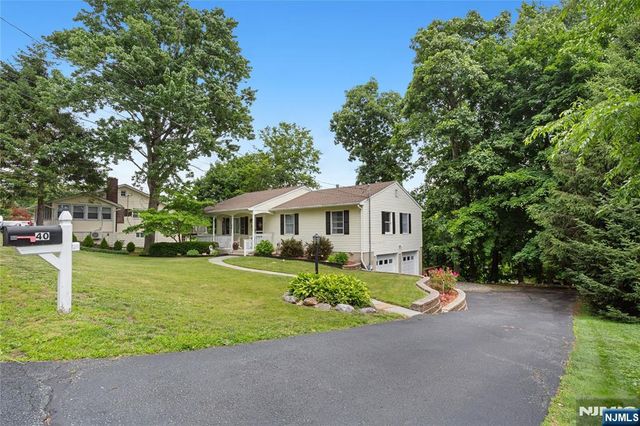 40 Shadowy Lane, West Milford, NJ 07480