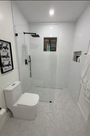 11115 W Okeechobee Rd 124, Hialeah Gardens, FL 33018