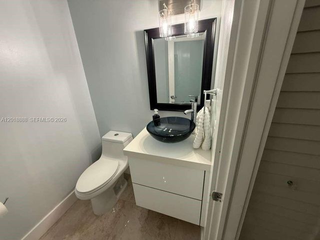 11115 W Okeechobee Rd 124, Hialeah Gardens, FL 33018