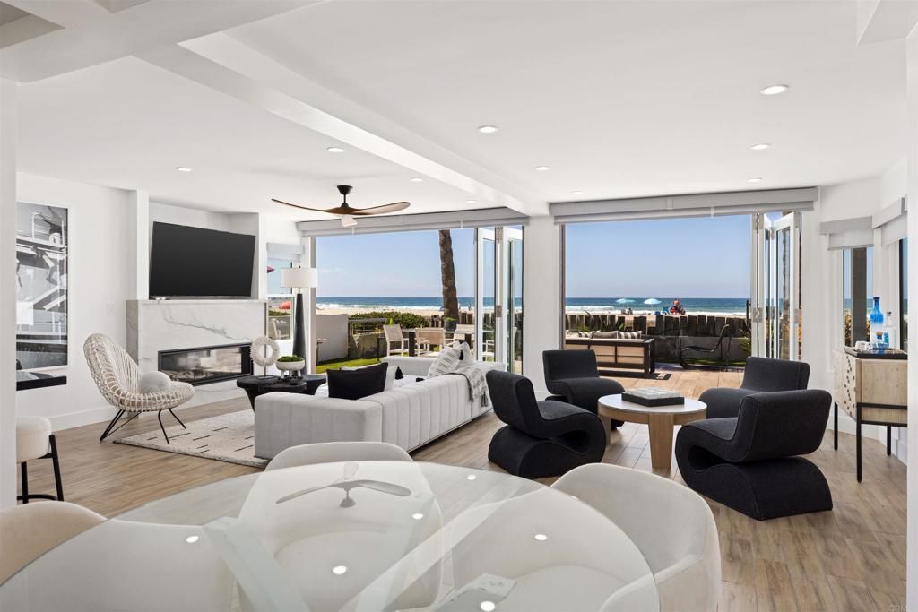 2981 Ocean Front Walk 1, San Diego, CA 92109 — photo 2