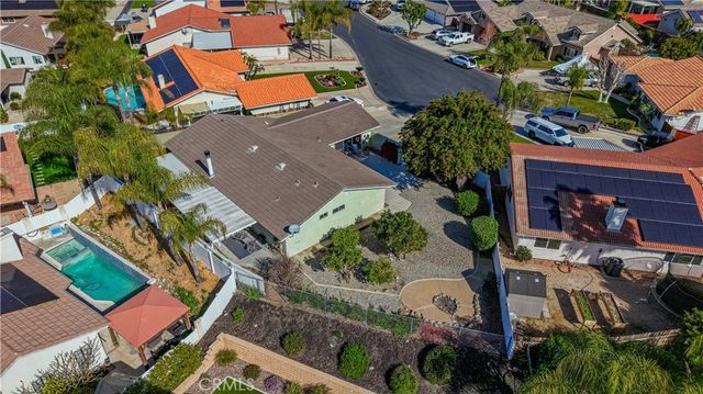 22568 Castle Crag Drive, Canyon Lake, CA 92587