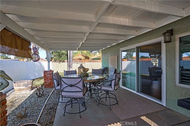 22568 Castle Crag Drive, Canyon Lake, CA 92587